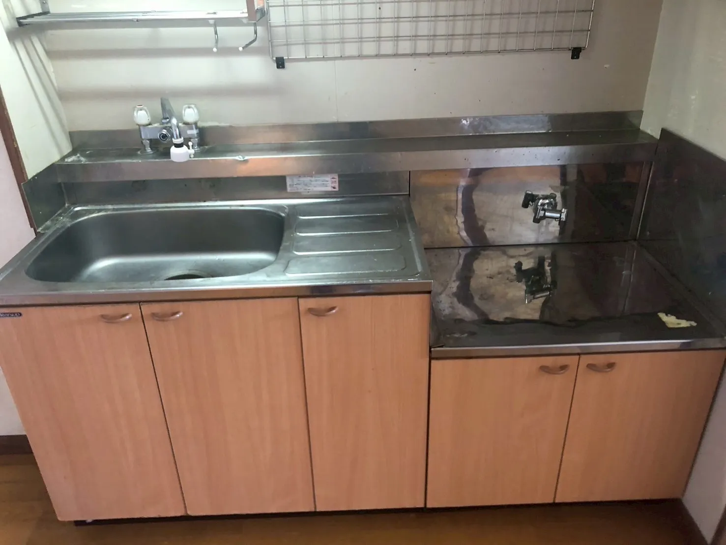 キッチンリペア（ダイノックシート）ビフォー